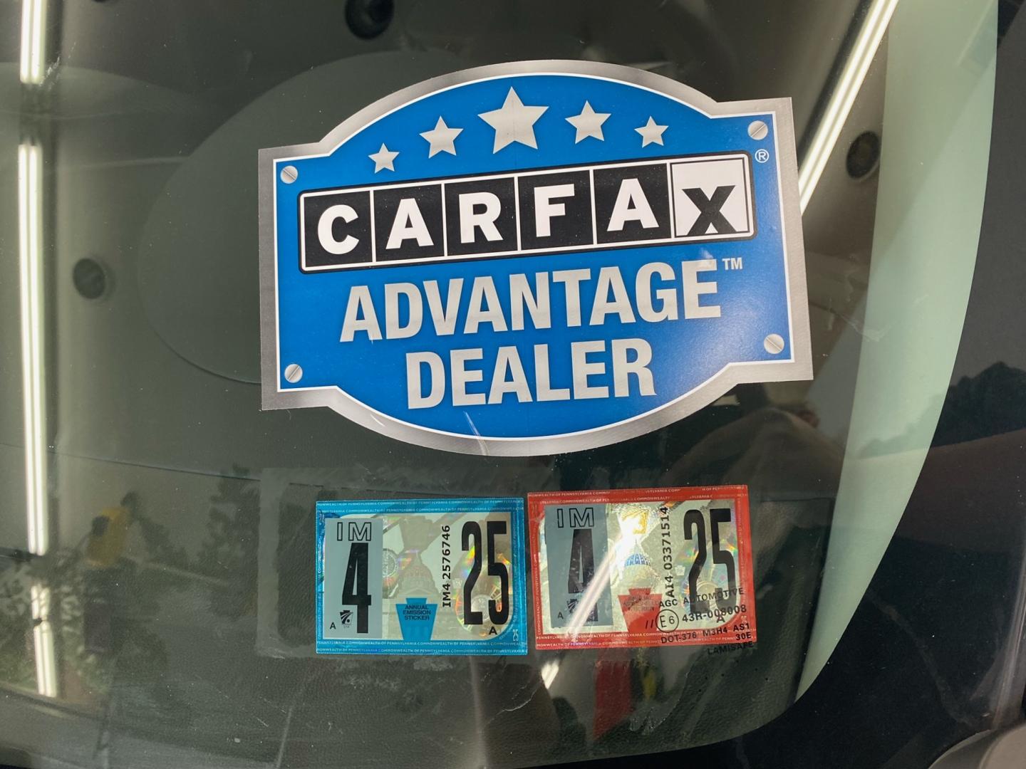 2015 WHITE /Gray Mitsubishi Outlander Sport (4A4AR3AUXFE) , located at 533 S West End Blvd., Quakertown, PA, 18951, (877) 257-4995, 40.343994, -75.303604 - INCLUDED IN THE SALE PRICE OF EVERY VEHICLE: 48 Hour Money Back Guarantee 6 Month - 6,000 Mile Warranty Brand New PA State Inspection & Emission $10 Oil Changes for the Life of the Loan Complete CARFAX - Photo#1
